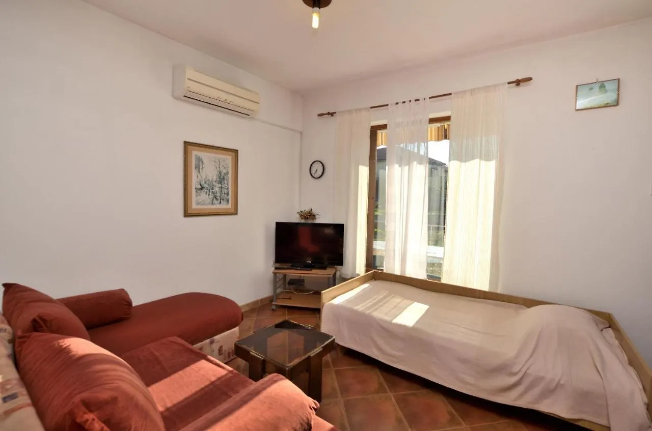 Apartments Boris Umag 0*,  Croatia